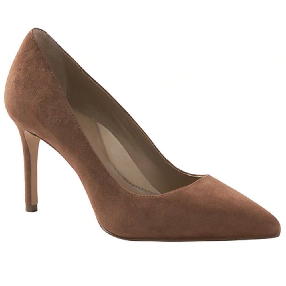 Banana Republic Madison 12-Hour Pump